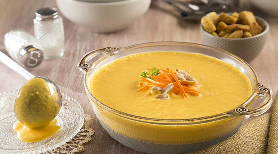 crema de zanahoria con frutos secos